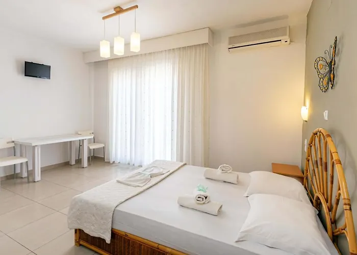 Alexa's Sunny Days Aparthotel 4*